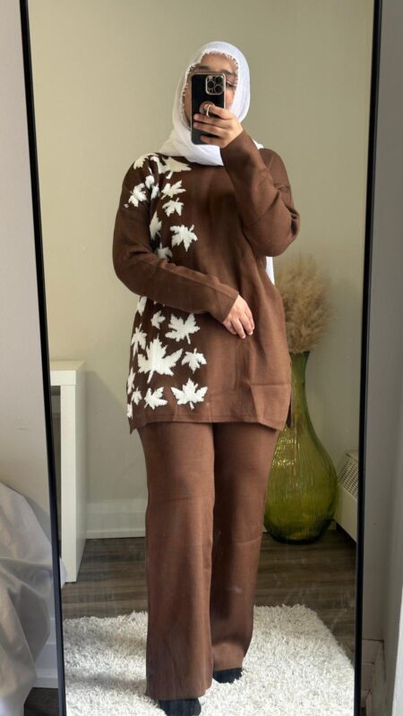 Maple knit cord set in Brown