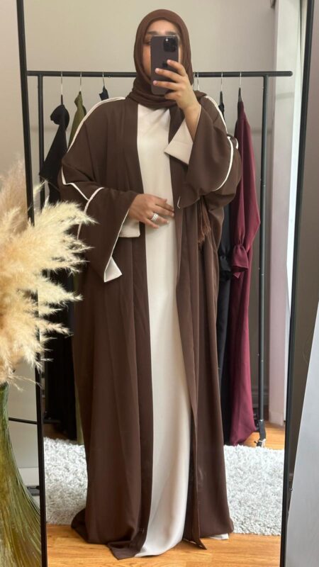 Alia abaya set in Dark Brown