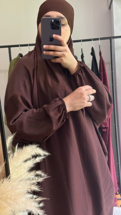 Asiya jilbab in Brown - Image 2