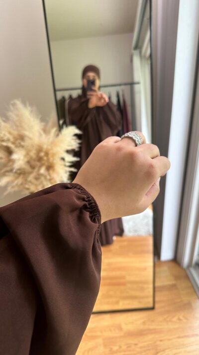 Asiya jilbab in Brown - Image 3