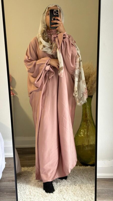 Mawra formal kaftan in Pink